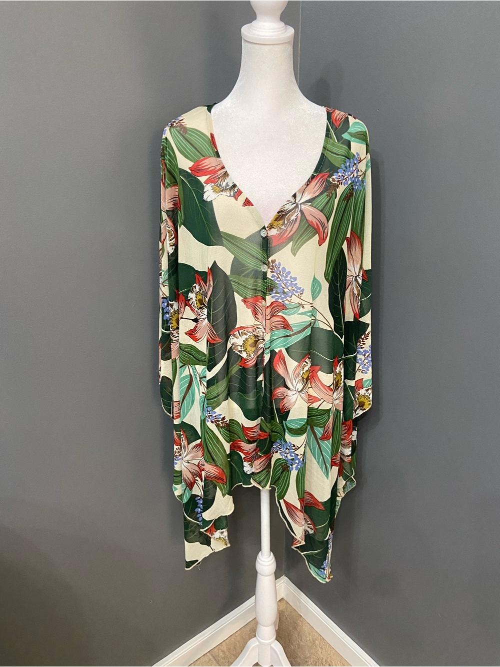 Flowy Sheer Topical Oversized Tunic Swimsuit Cover Up 2X Button Up Cruise Wear